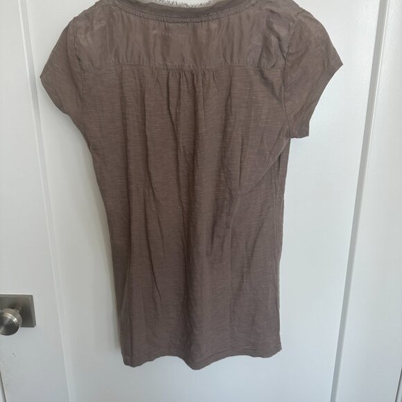 Ann Taylor Loft Women's Medium Scoop Top - Picture 3 of 3